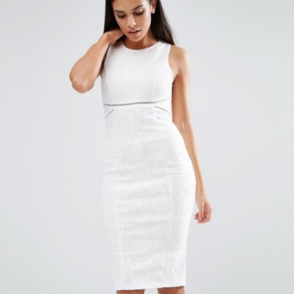 White lace fitted dress
